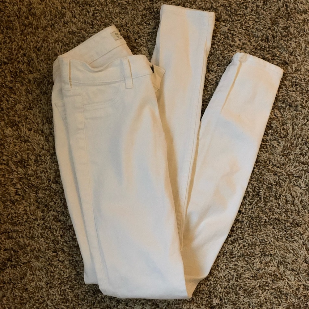 White jeans from Hollister